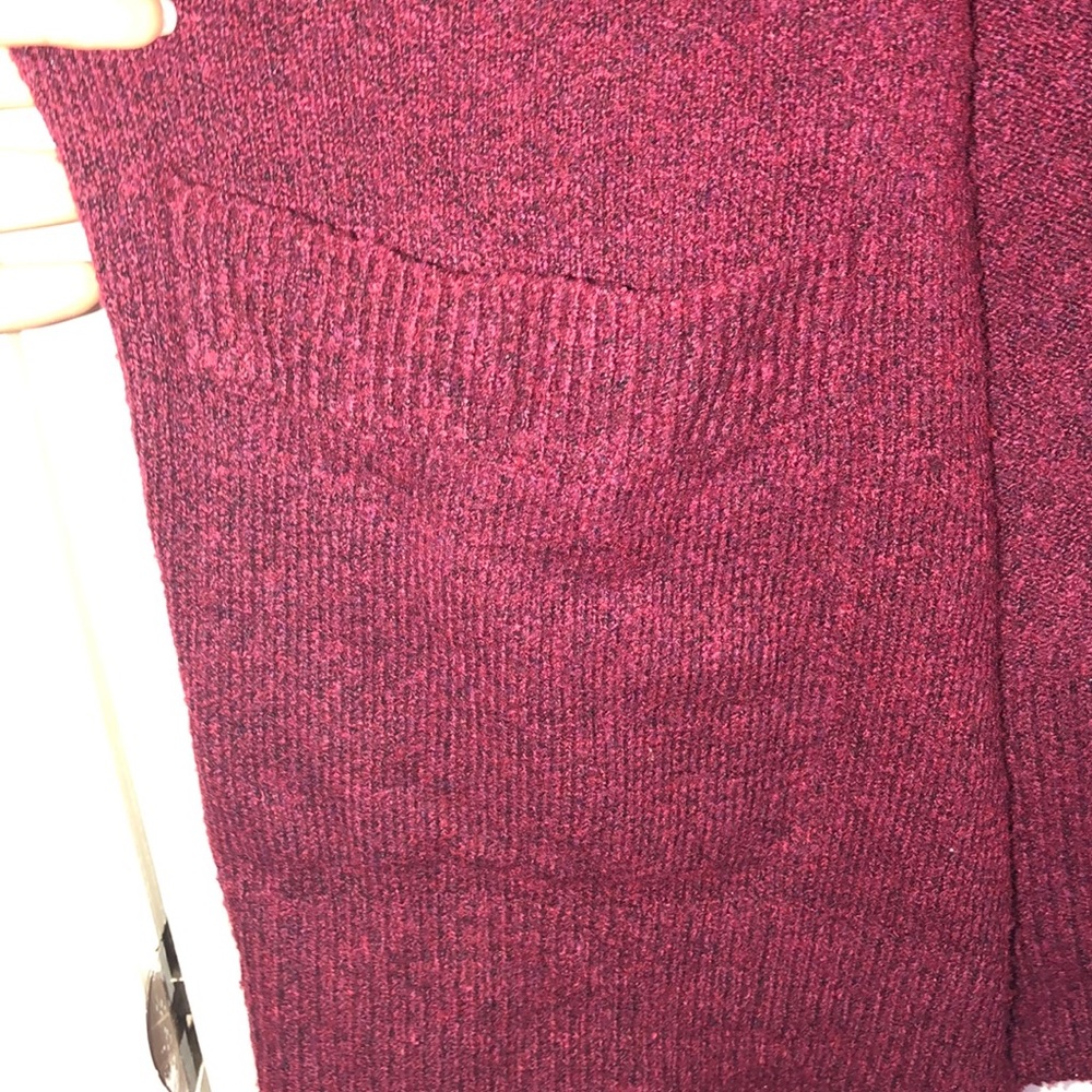 Maroon cardigan - Picture 4 of 5